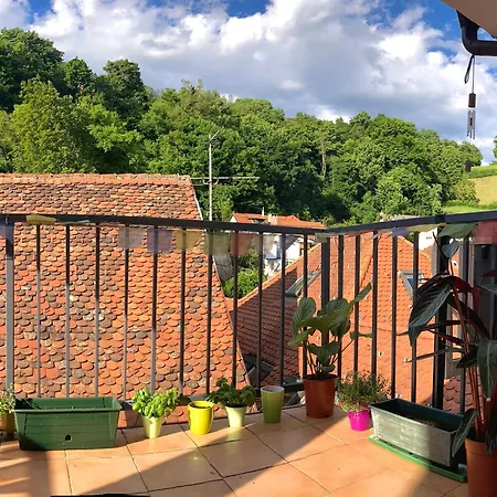 Апартаменты Castle View Terrace Ac Apartment *